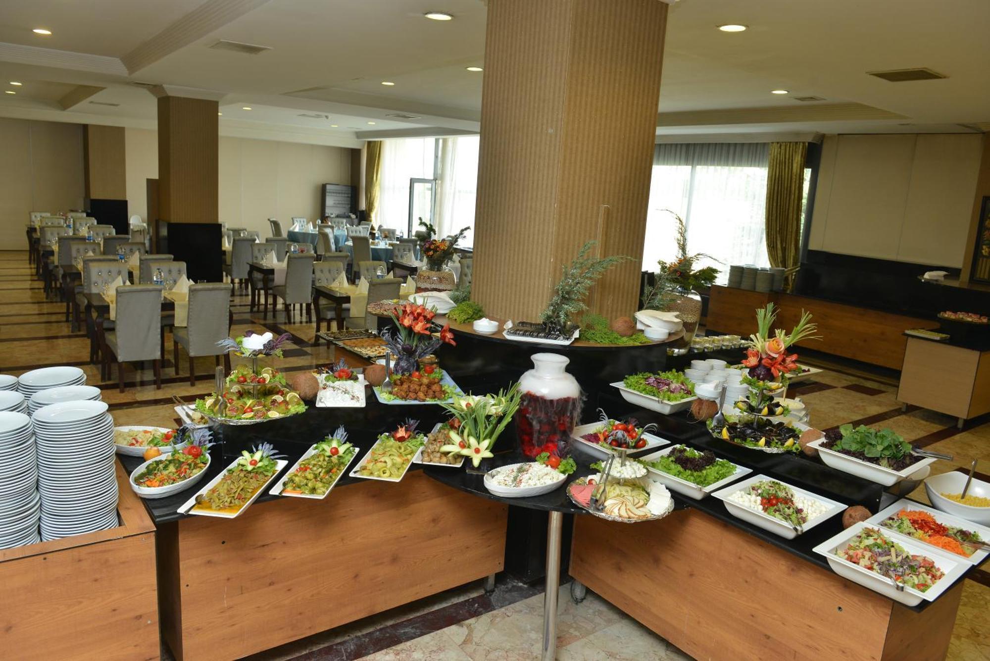Anadolu Hotels Esenboga Thermal Экстерьер фото